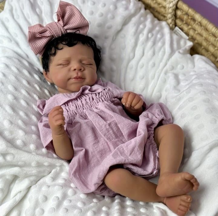 Bebê Reborn Lavinia 🎨💜